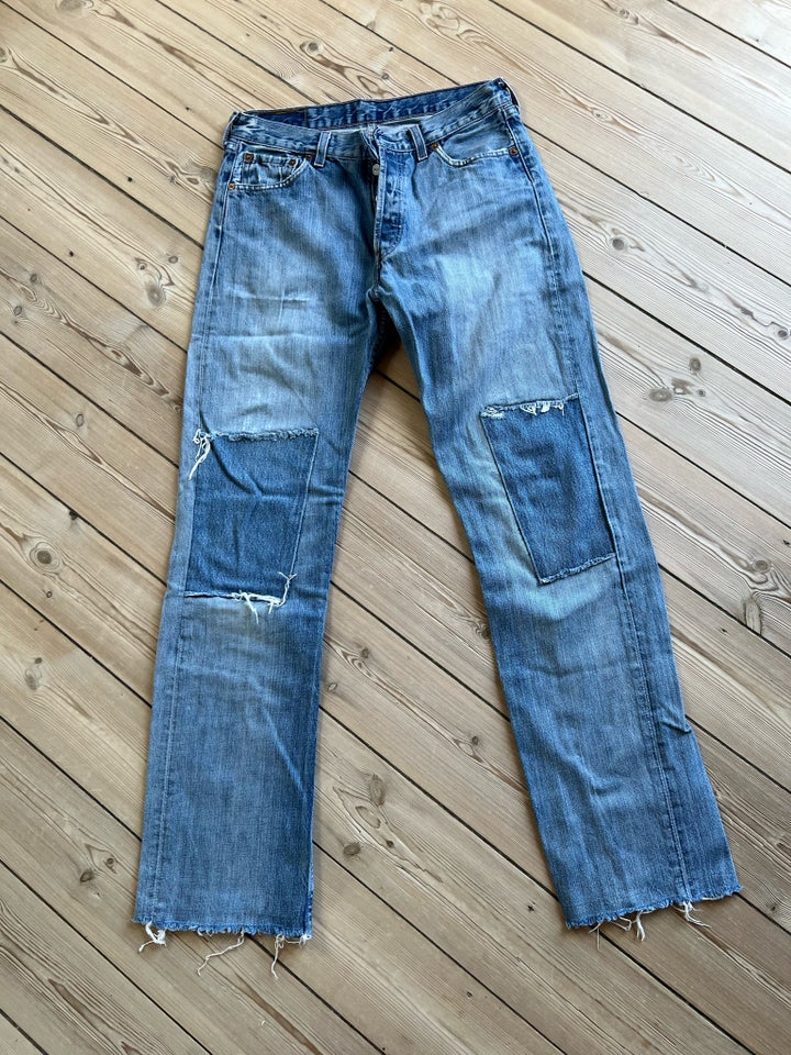 Jeans, Levis, str. 33