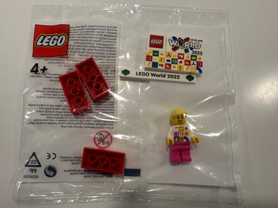 Lego andet, LEGO World 2022, LEGO World 2022 sæt i uåben polybag - en af de røde klodser har print F