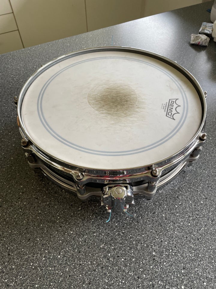 Lilletromme, Pearl 14x3 maple picollo freefloater