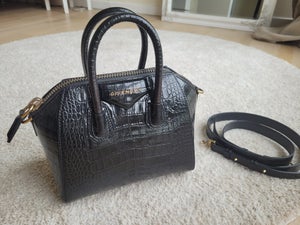 Givenchy | DBA - brugte tasker og
