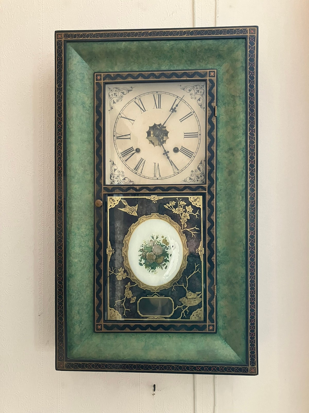 Lygteur, Waterbury Clocks