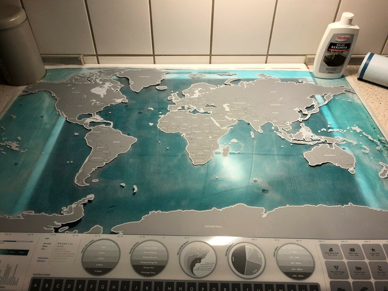 venstre Site line Milepæl 3d skrab verdenskort, Scratchmap, motiv: 3D Verdenskort – dba.dk – Køb og  Salg af Nyt og Brugt