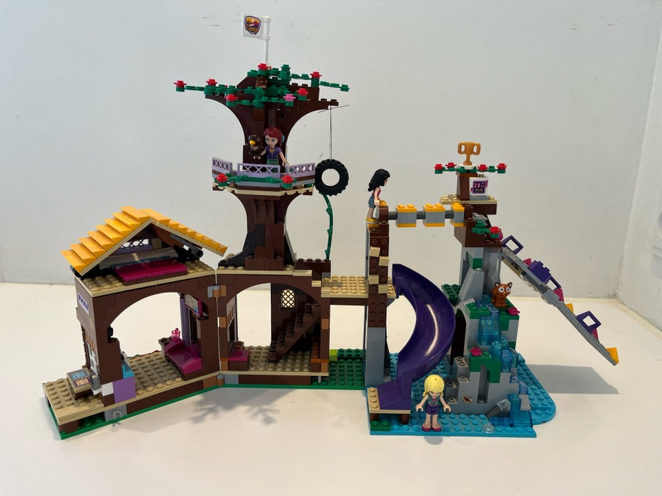 Lego Friends, Træhus