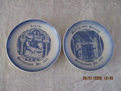 Keramik, Platter, Søholm, 

2 platter med bornholmsk jul 1970 & 1975 - meget mere info på bagsiden.
