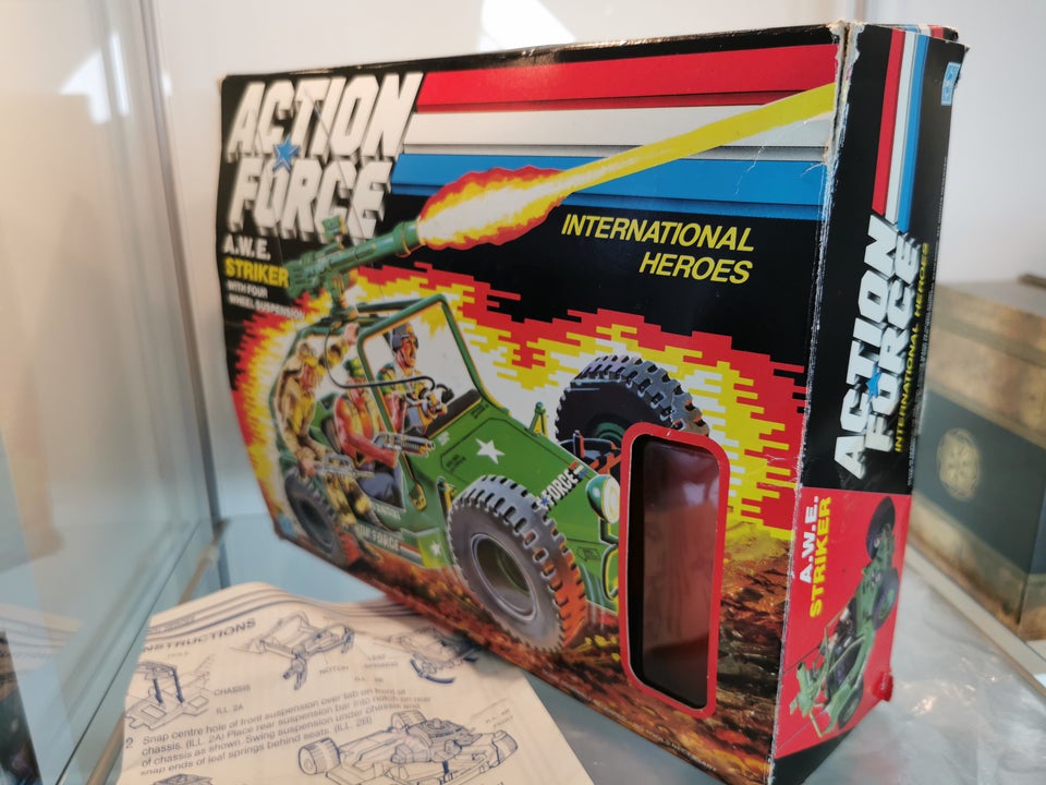Action Force A.W.E Striker, Hasbro 1985