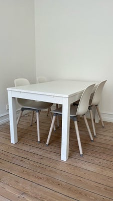 Spisebordsstol, RESERVERET 

Flyttesalg!

Spisebord med 4 stole. Kan “sælges” seperat, men ville sel
