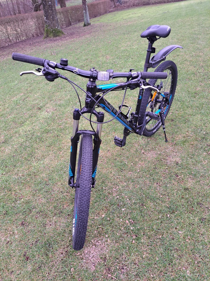 Cannondale Trail3, hardtail, M tommer