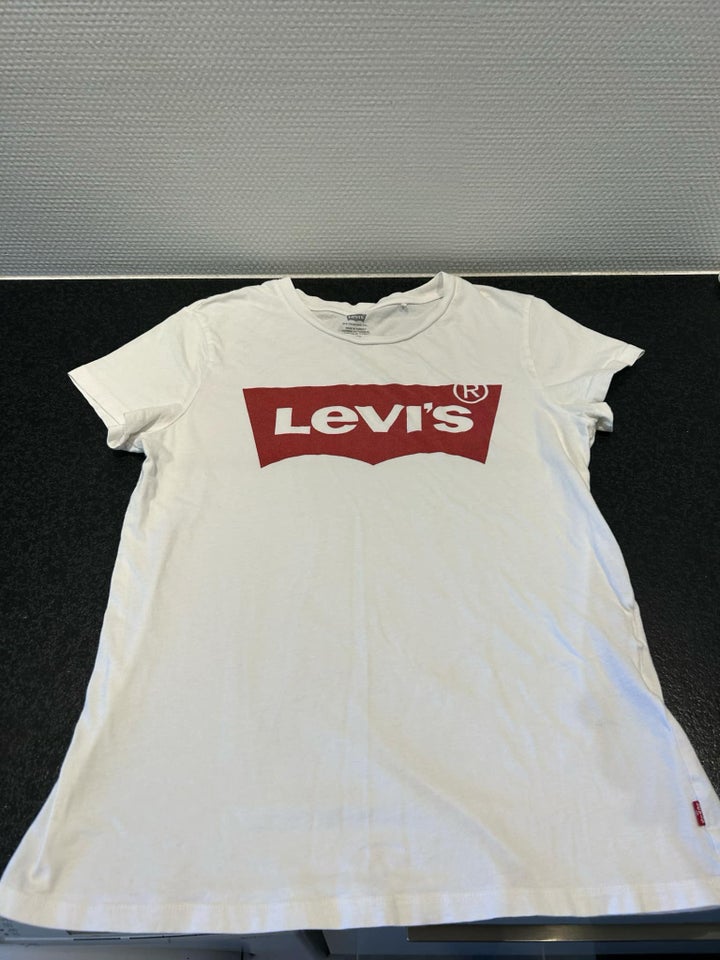 T-shirt, Levis & Calvin Klein, str. 36