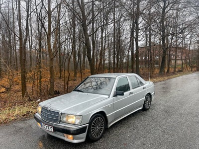 Mercedes 190 E, 2,0 aut., Benzin, aut. 1983, km 346300, sølvmetal, træk, 4-dørs, servostyring, Hej s