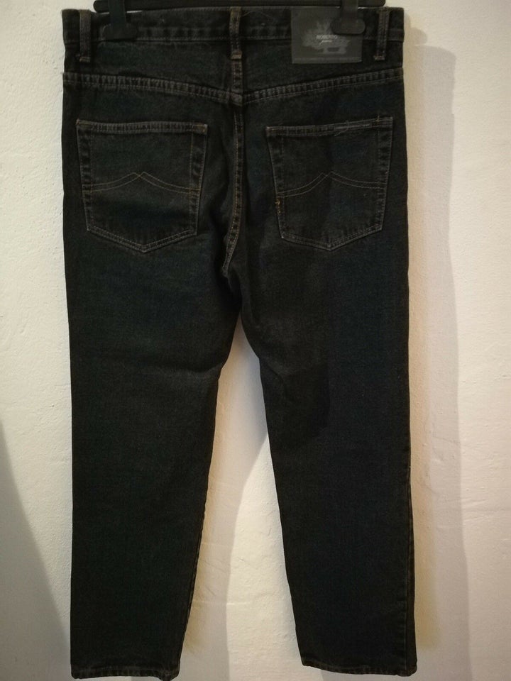 Jeans, Roberto, str. 33