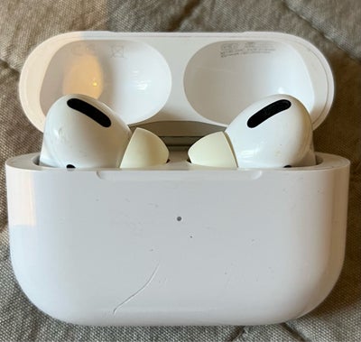 in-ear hovedtelefoner, Apple, Airpods pro, God, Airpods pro som jeg købte her på dba. Har slet ikke 