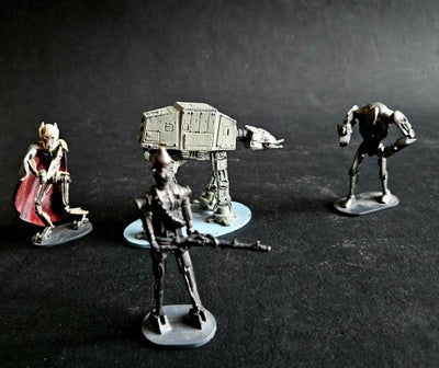 Samlefigurer, 4 x Star Wars figurer, 4 Fine metalfigurer fra Star Wars 2005- 7 sælges .
Ideelt til e