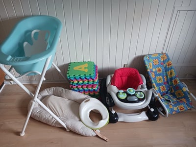 Andet, Forskellige børnene ting, Forskellige ting 
Baby badekar 200
Gåvogn med lyd justerbar højte 1