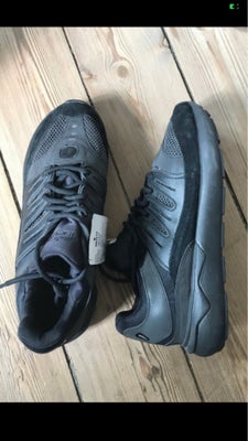 Sneakers, Adidas , str. 42,5,  Ubrugt