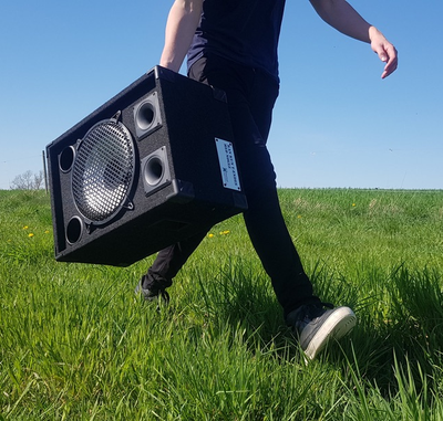 Højttaler,  Andet mærke, Mangler du den perfekte Festivalhøjtaler?
Her får du (meget) lang batteriti