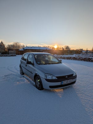 Opel Corsa, 1,2 16V Comfort, Benzin, 2002, km 111000, 5-dørs, Vauxhall Corsa 1,2 
Højrestyret 
Her f