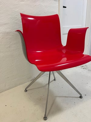 Kontorstol, Four design, Skøn unik stol i formstøbt plast. To farvet med metalben. Tung. Muligvis Fi