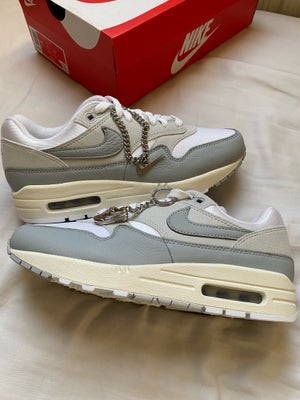 Sneakers, str. 38, Nike Air Max 1 87,  Platinum,  Ubrugt, Nike Air max 1 87 Pure Platinum

Nike Air 