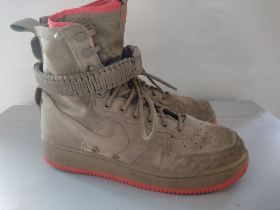 Nike sf best sale af1 khaki coral