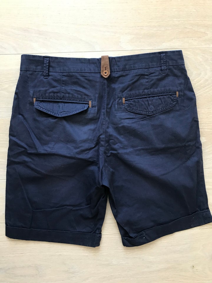 Shorts, Zara, str. 31