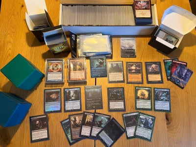 Samlekort, Magic the Gathering samling, Jeg sælger min samling af magic the gathering kort, da hobby