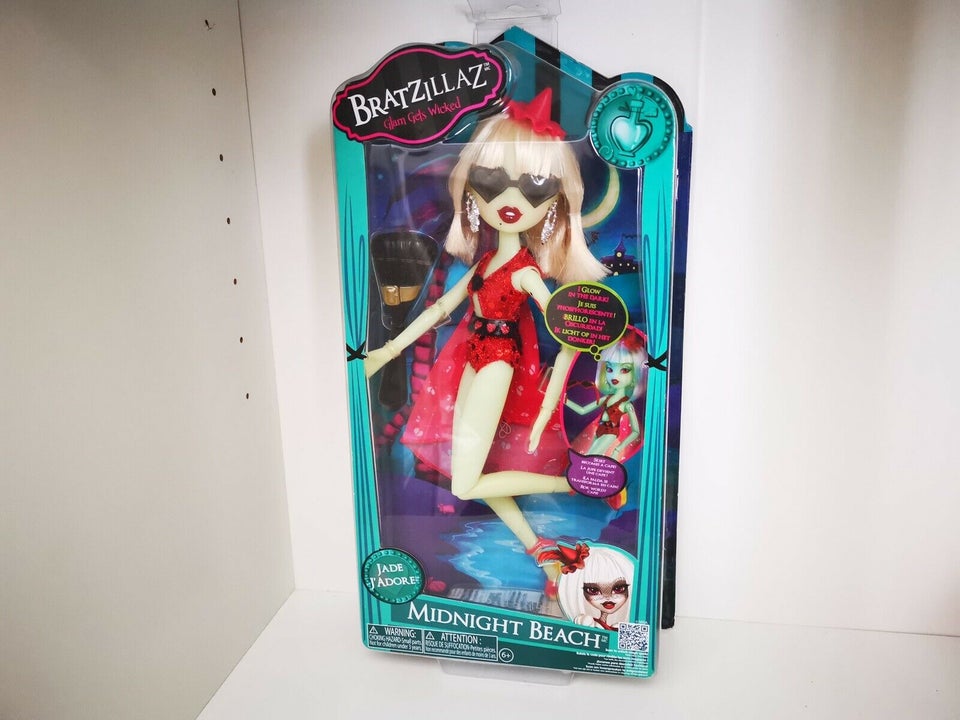 Bratzillaz Midnight Beach Cloetta Spelletta Doll, Great Gift for