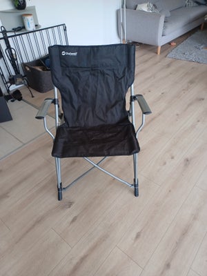 Telt/camping møbler, Outwell samklappelig bord + 4 outwell samklapplig stole . 
Fylder og vejer mini