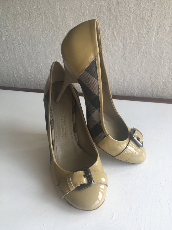 Pumps, str. 39,5, Burberry