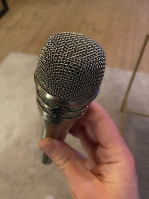 Mikrofon, Shure KSM8, Fuldstændig som ny
Absolut toppen af vokal mikrofoner

Sælges da jeg er gået o