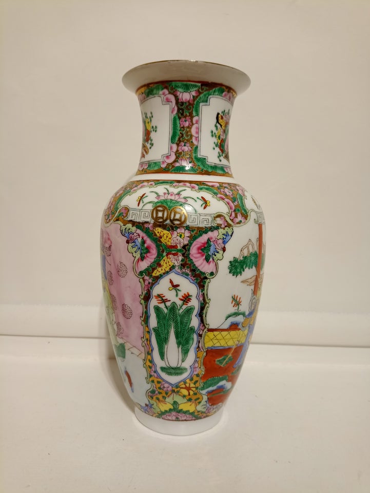 Vase  Kinesisk porcelæn