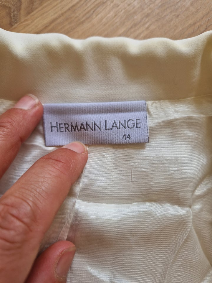 Blazer, str. 44, Hermann Lange