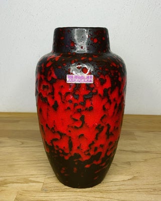 Keramik, Vase , Scheurich, Super fed West Germany vase ( 549/21 ) i sortbrun med rød løbeglasur fra 