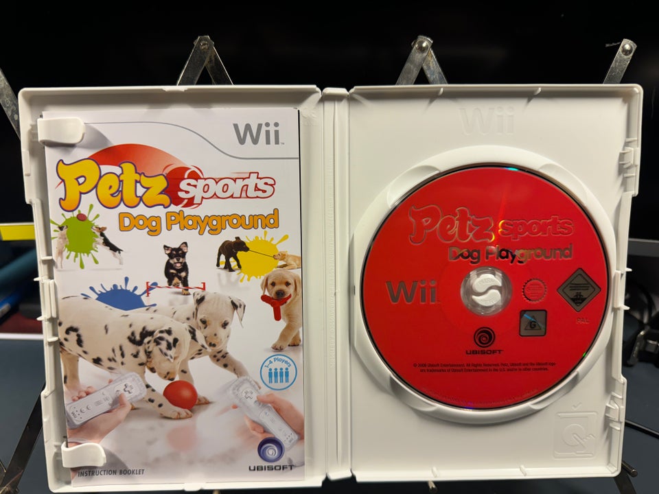 Petz sports - dog playground , Nintendo Wii, simulation