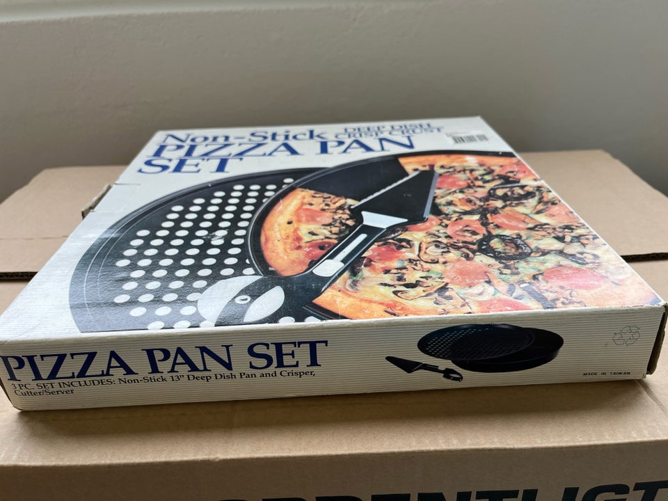Andet, Pizza Pan