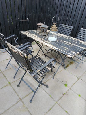 Havemøbelsæt, Ilva, Træ jern, Havebord med fire stole som trænger til lidt kærlighed. Virkelig gode 