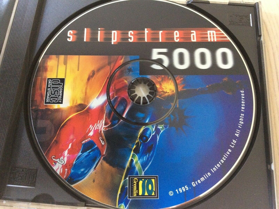 Slipstream 5000, racing