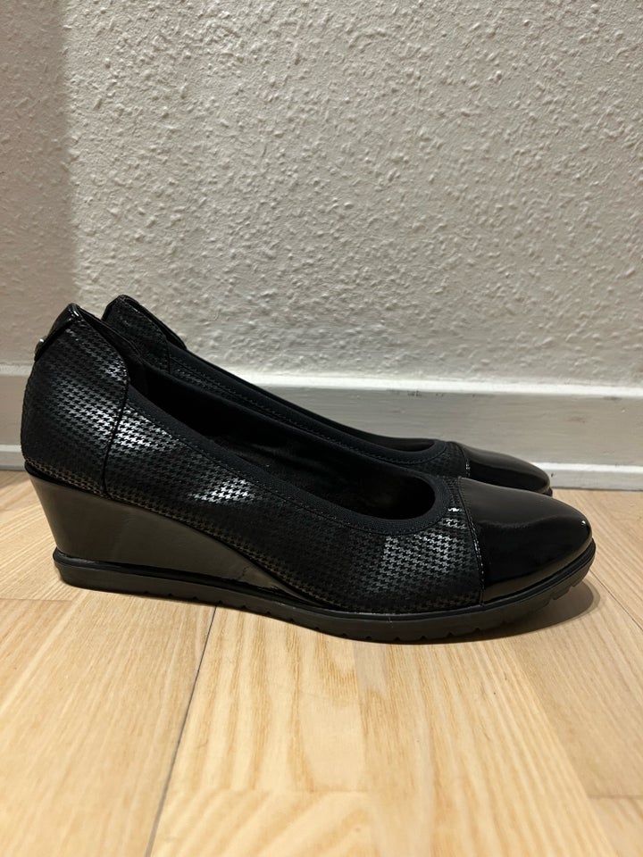 Loafers, str. 41, tamaris