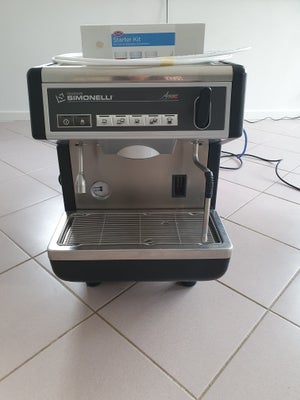 Espressomaskine og kværn, Nuova Simonelli Appia Life 1 gr., Fungerer perfekt, både espressomaskine o