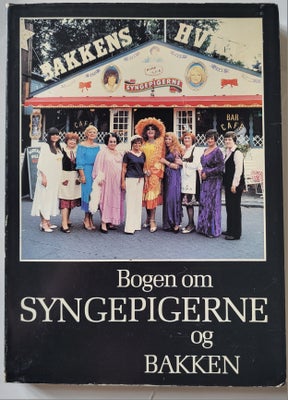 Bogen om syngepigerne og bakken, Tove Pedersen, Omtaler af bla. Olsen banden, professor tribini, rev