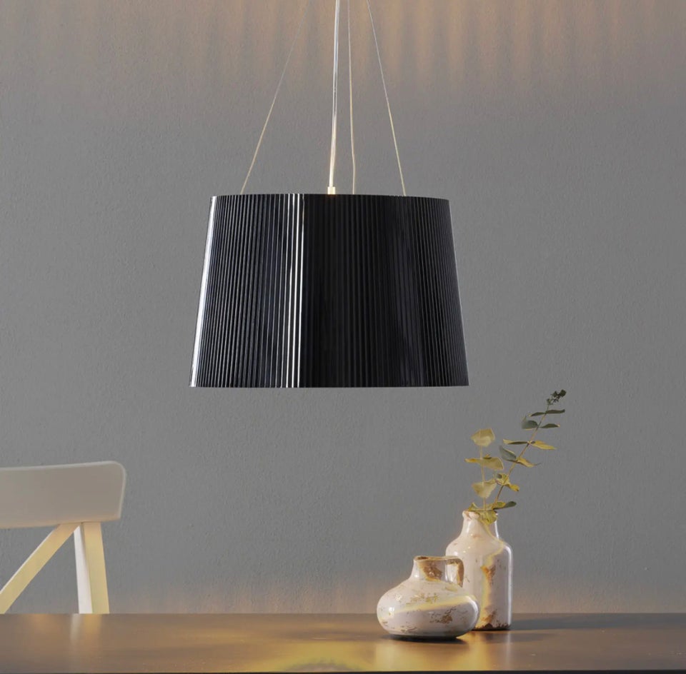 Anden loftslampe, Kartell