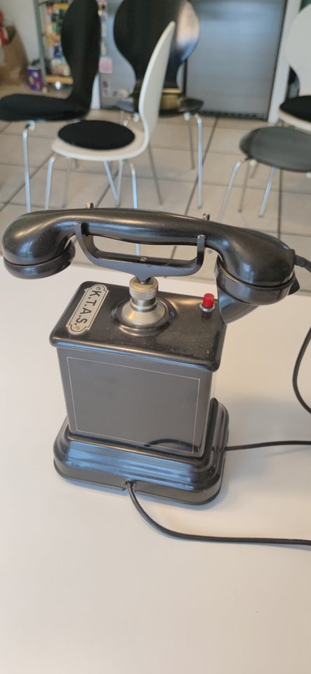 Telefon, Gammel telefon fra K.T.A.S.