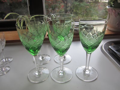 Glas, Grønne glas "ANTIK", Antik, Holmegård, 5 flotte grønne glas "ANTIK" fra Holmegård Facetslebne 