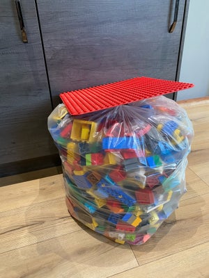 Lego Duplo, 14-15 kg Lego duplo???? 
Alt er i pæn stand 
