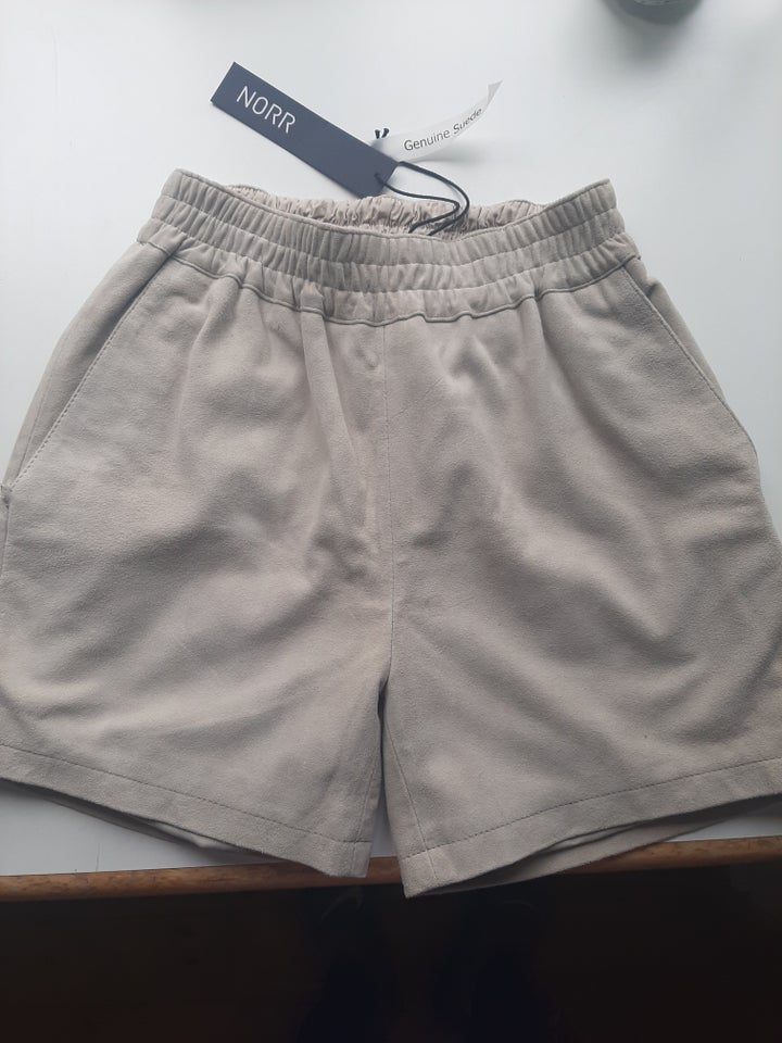 Shorts, Norr , str. 34