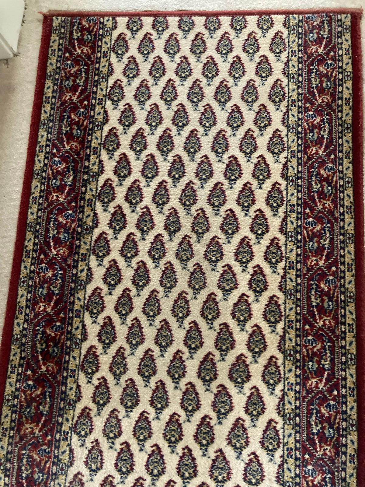 Flot orientalsk mønstret tæppeløber i uld
