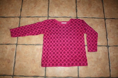 Bluse, Two Daner, str. 38, rødlig, God men brugt, lyserød trøje fra Two danes i str. M med røde prik
