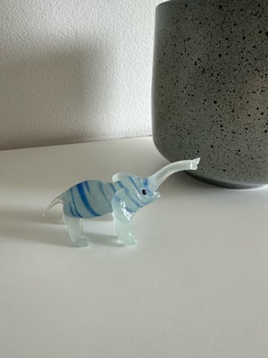 Glas Elefant, HAY, HAY glasfigur elefant, Blå, Ny pris: 125kr
