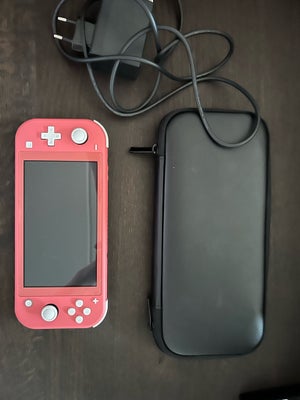 Nintendo DS Lite, Lite, God, Cover medfølger 