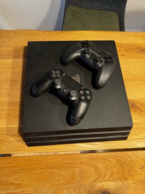 Playstation 4, God, Godt tilbud. 
PlayStation 4 incl.2 controller og 10 Ps 4 spil nye som ældre. Vær