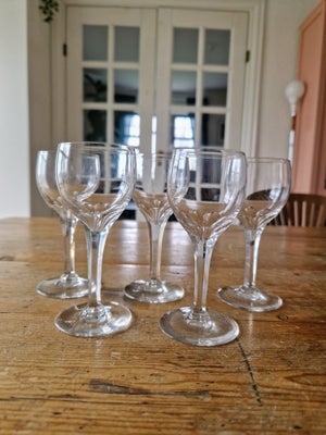 Glas, Glas portvin, Bern krystal, 5 stk Bern krystal glas til portvin, snaps el lign.
Fin stand. H 1